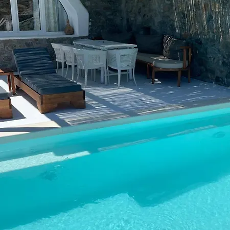 Amma Mykonos Kalafatis